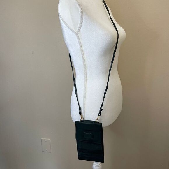 NEW! Bugatti| Leather |Vintage |Mini Clutch| Crossbody| Trifold - Picture 11 of 12